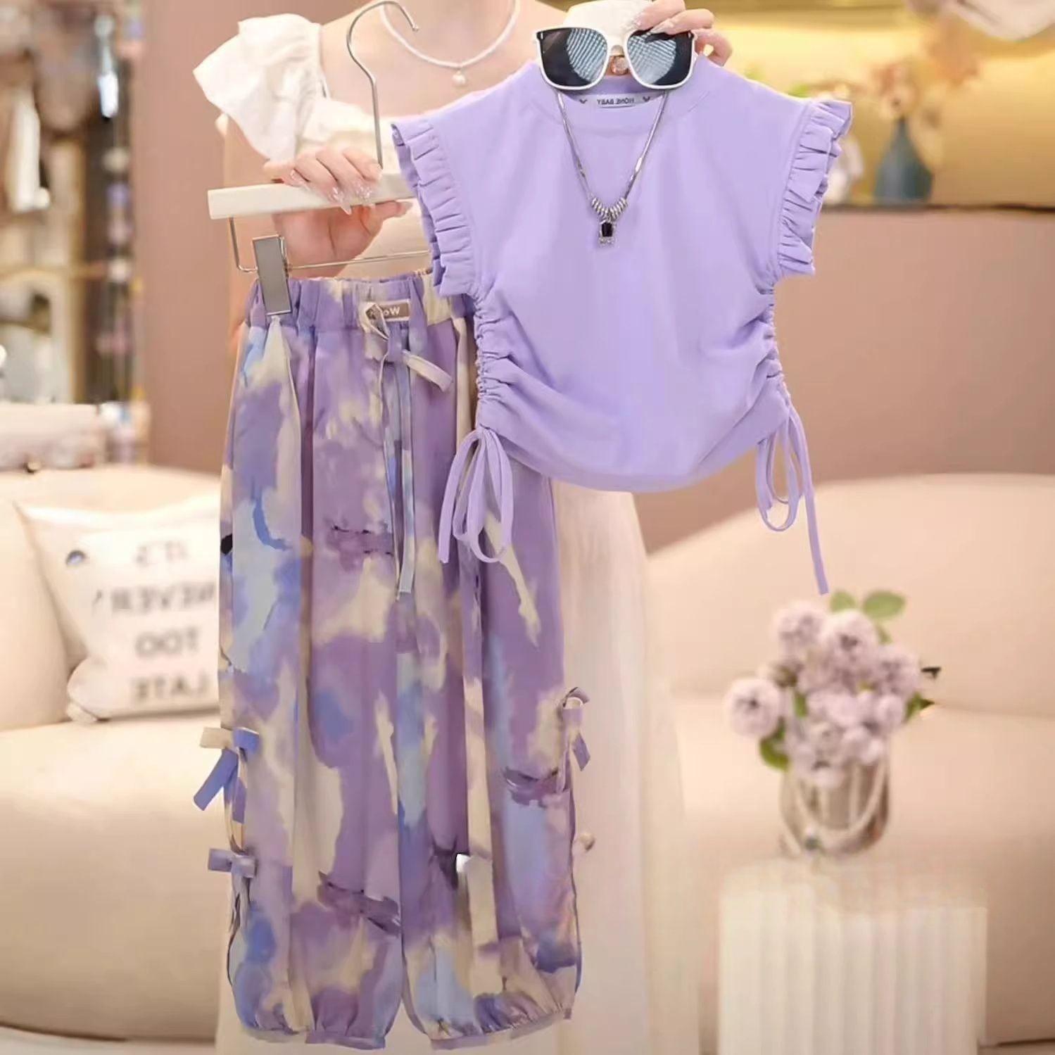 Vêtement enfants et parfums